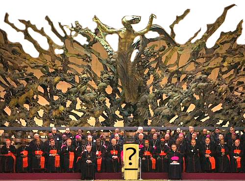 The hideous backdrop of the Pope Paul VI Meeting Hall