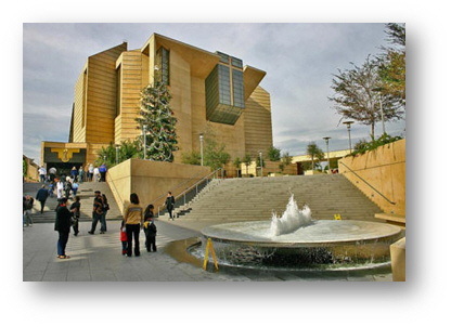 Cathedral of St Mary of the Angels in Los Angeles outside