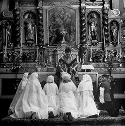Holy Thusday: the First Holy Communion